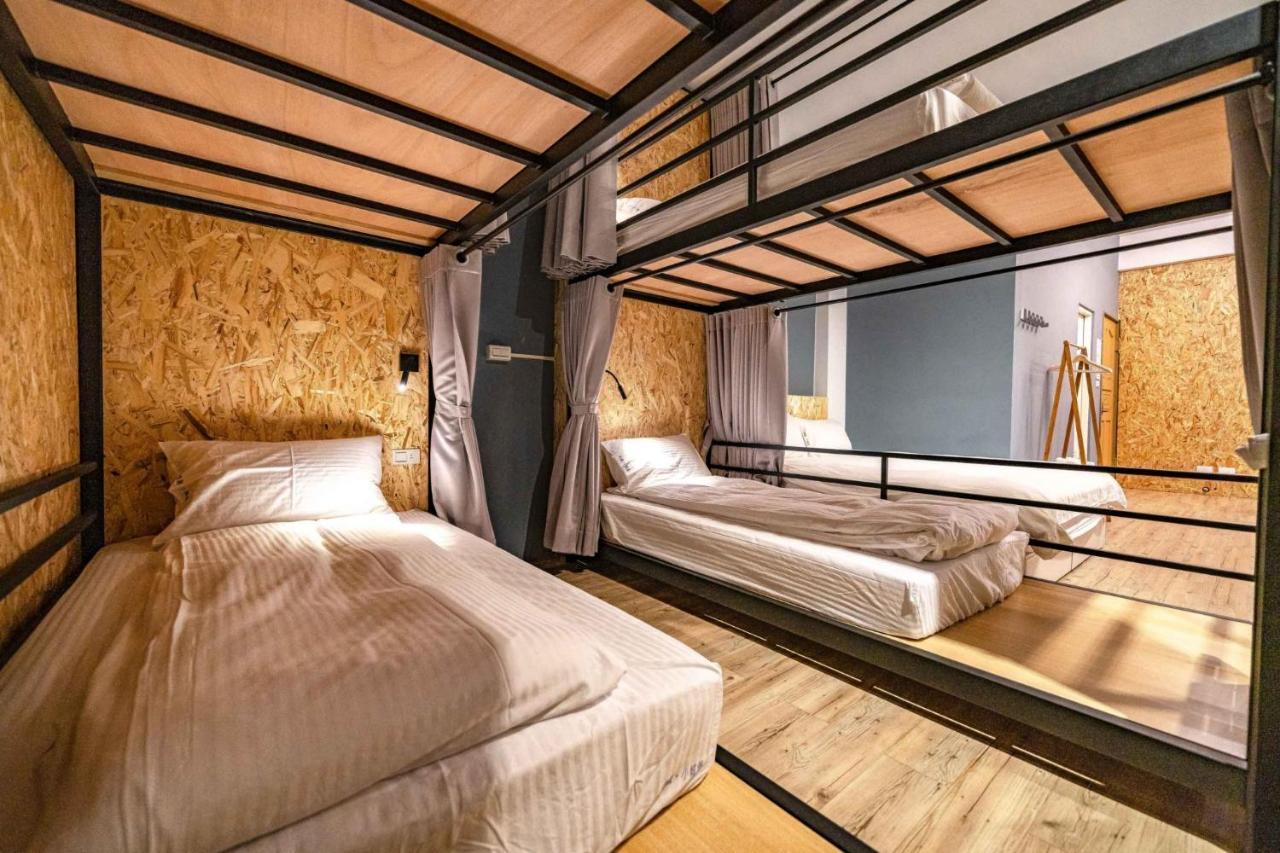 輕森嶼 Hotel Tainan Bagian luar foto